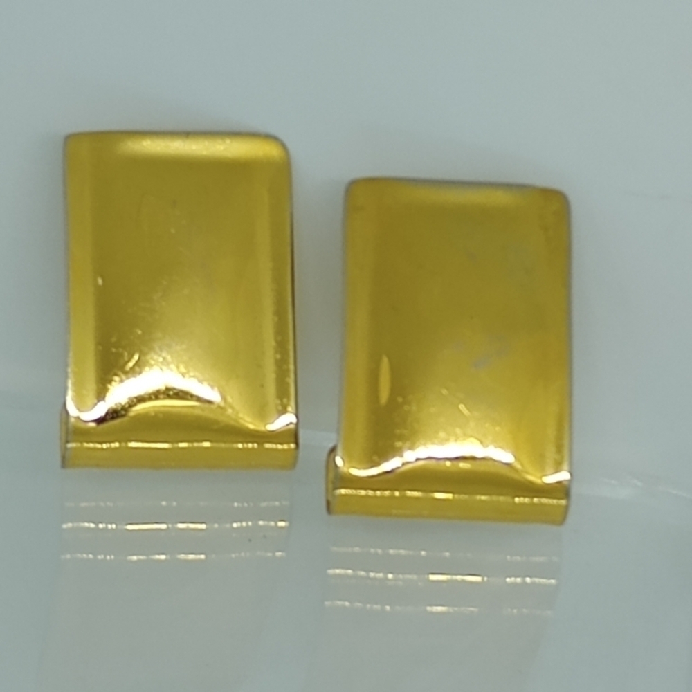 * 1992 Carlton Ridge signed Sutton Hoo gold tone rectangle curl earrings